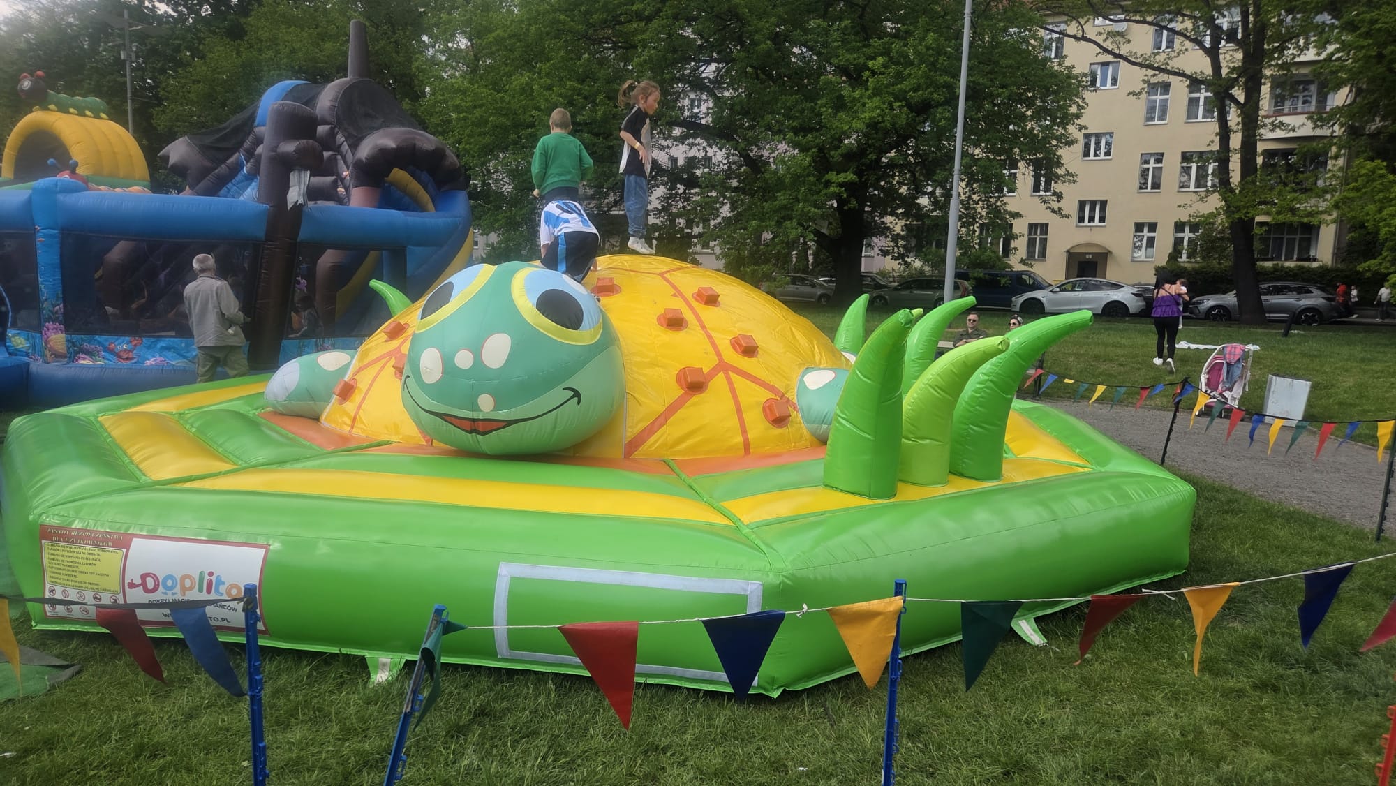 Wynajem dmuchańca Miękka Góra Żółw